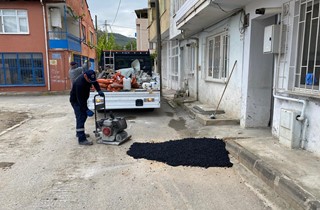 Gemlik Belediyesi Acil Müdahale Ekibi Sahada